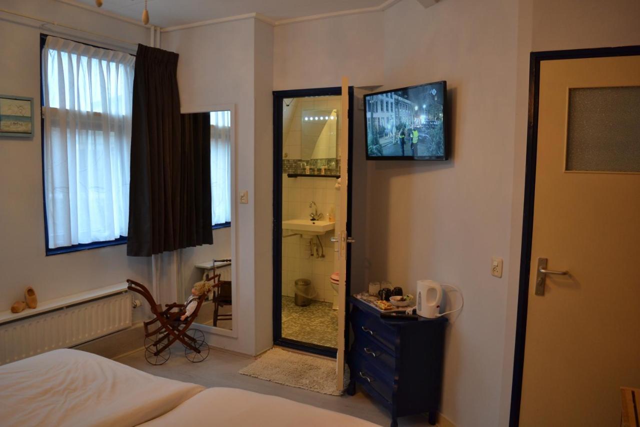Bed and Breakfast Karnemelkhuys Енкхейзен Екстер'єр фото