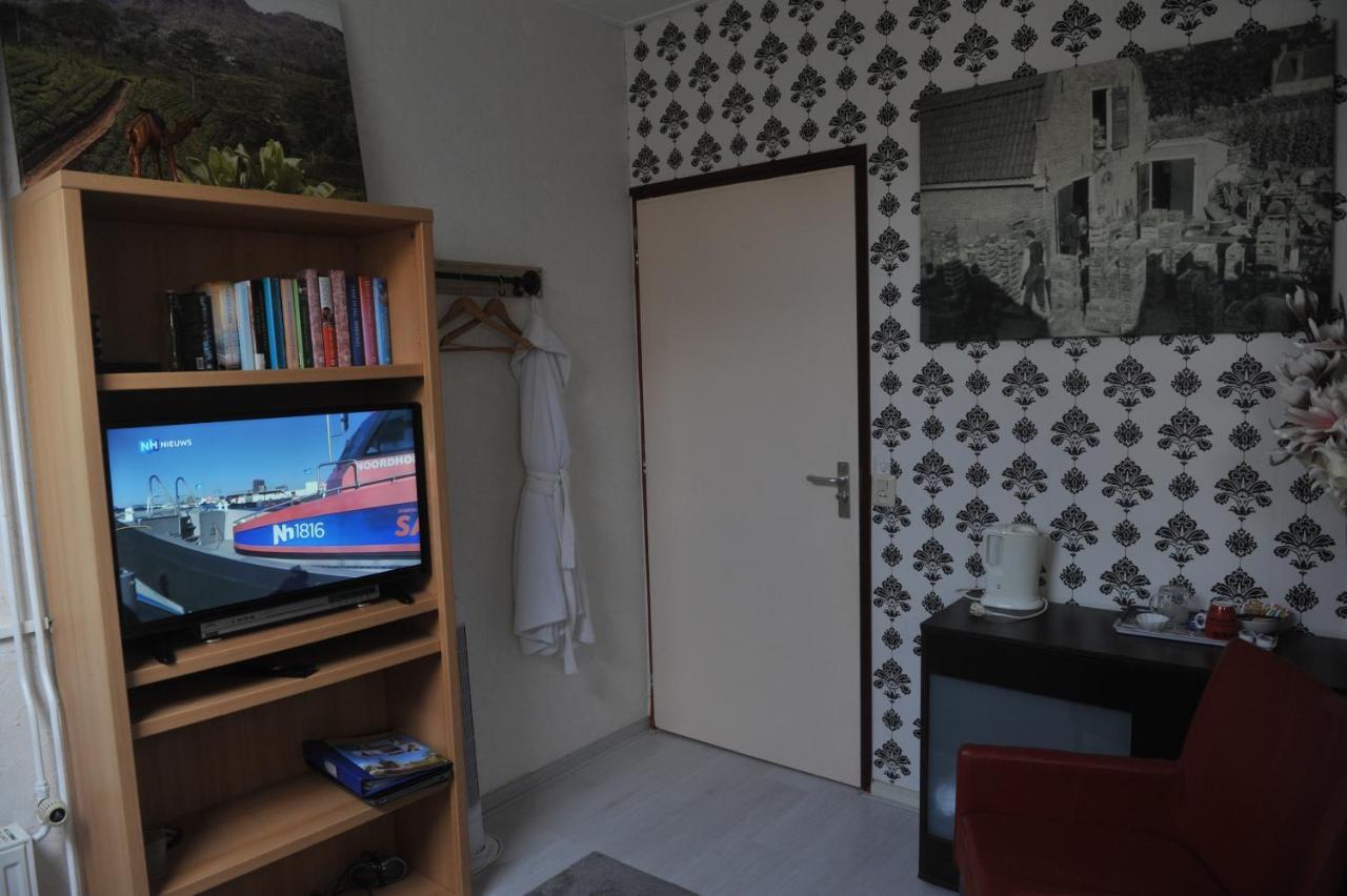 Bed and Breakfast Karnemelkhuys Енкхейзен Екстер'єр фото